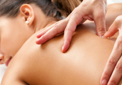 how-to-get-a-job-as-a-massage-therapist-on-massage-places-400x280-3753490